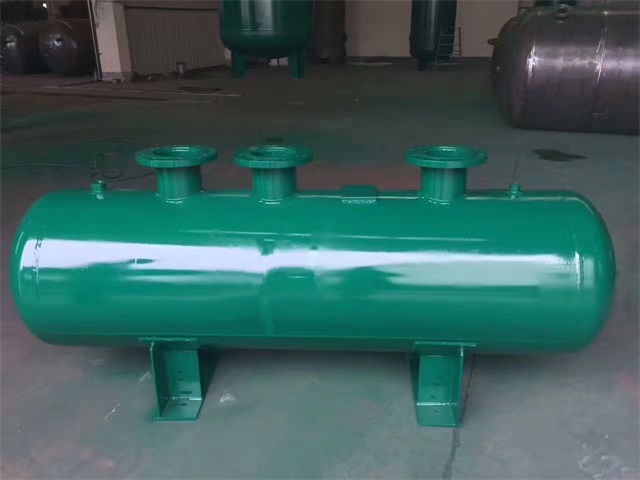 1679991473376569.jpeg 庄河庄河庄河蒸汽分气缸1.jpeg